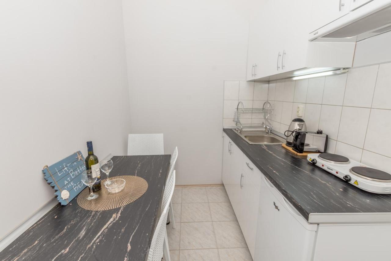 Apartments Dovana Kaštela Eksteriør bilde