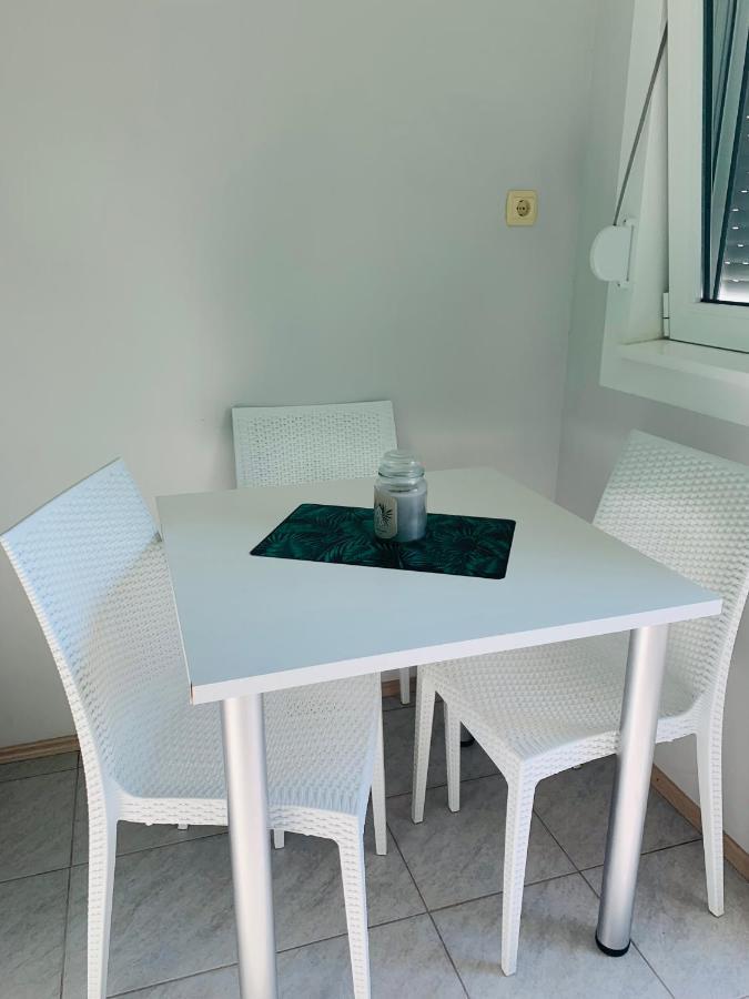 Apartments Dovana Kaštela Eksteriør bilde